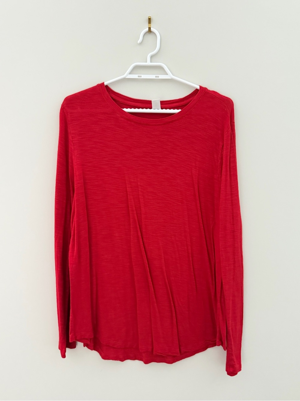 Old Navy Bright Red Long Sleeve Crewneck Tee